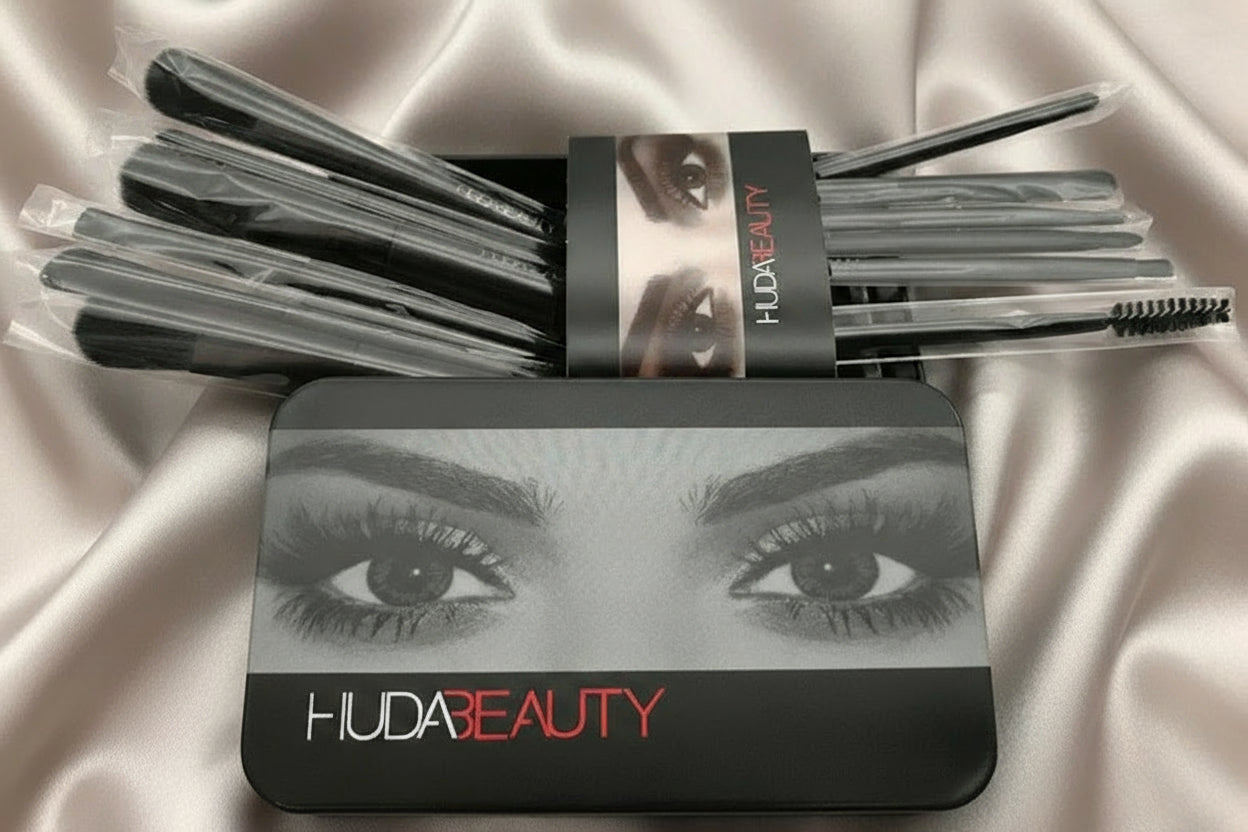 Makeup Brush Set - Flawless Application & Stylish Case