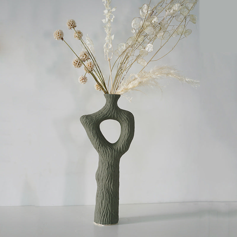 Elegant Ceramic Vase - Perfect for Dried Flowers