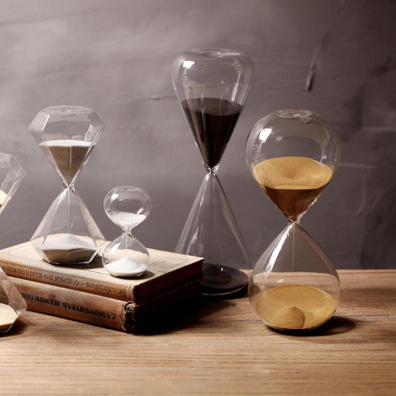 Elegant Sand Timer - 60-Minute Hourglass Decor