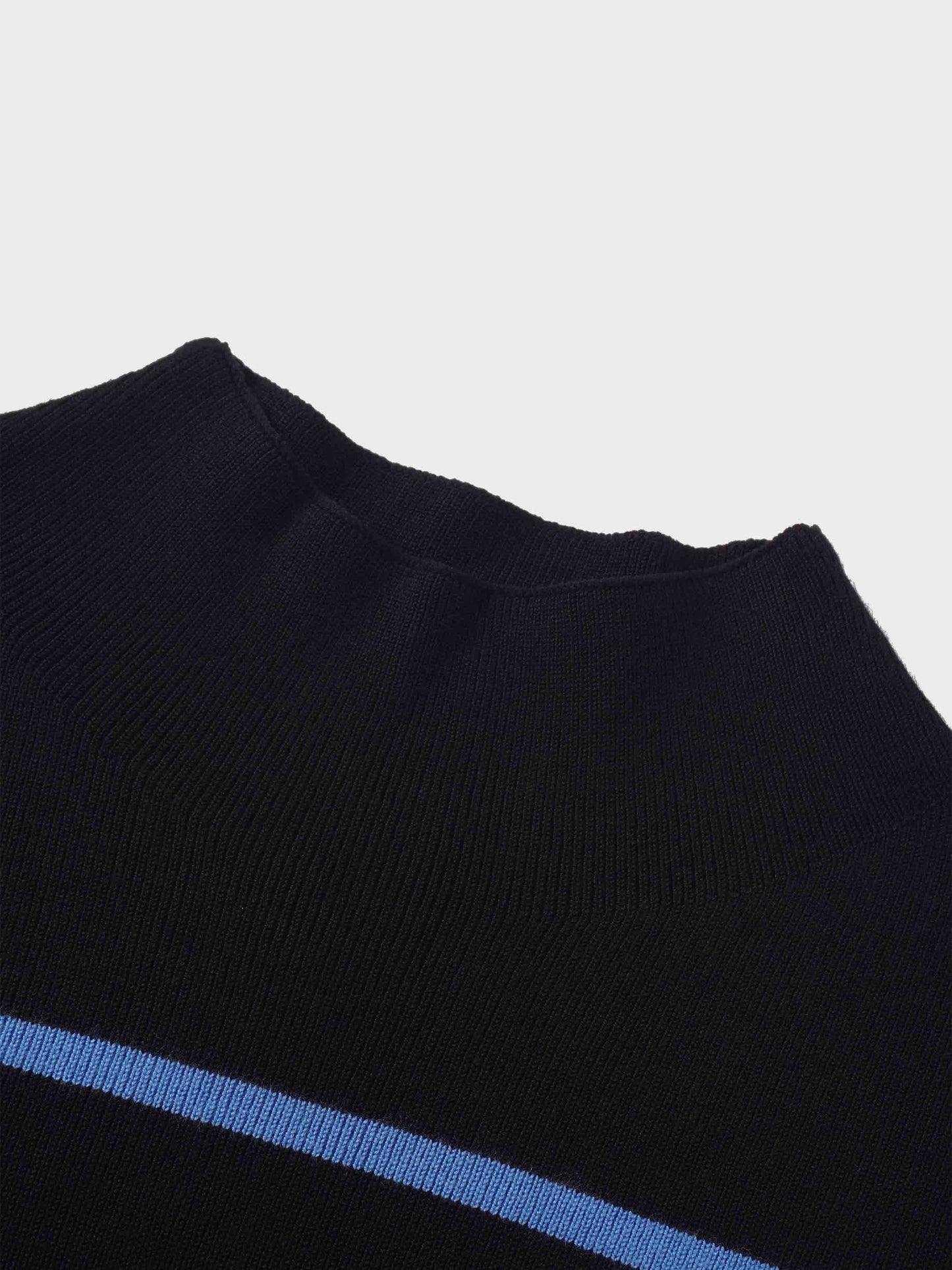Mock Neck Thin Knit Sweater-Black/Light Blue