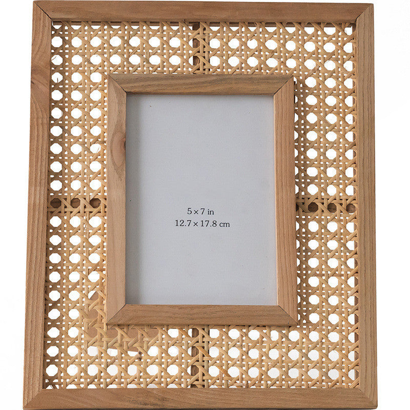 Nordic Solid Wood Rattan Photo Frame - 7-Inch