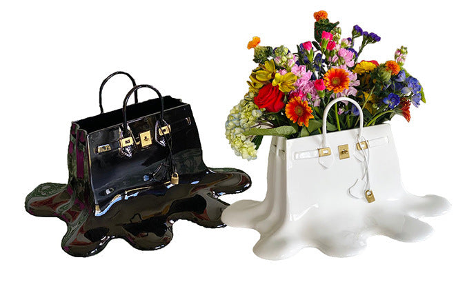 Chic Resin Bag Vase - Perfect for Floral Arrangements