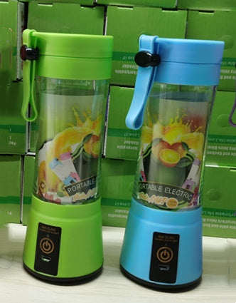 USB Portable Blender - Blend Smoothies Anywhere