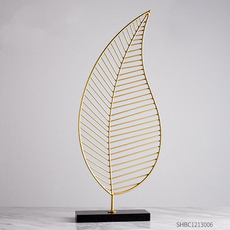 Leaf Decor - Elegant Accent for Your Living Space