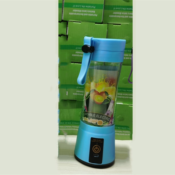 USB Portable Blender - Blend Smoothies Anywhere