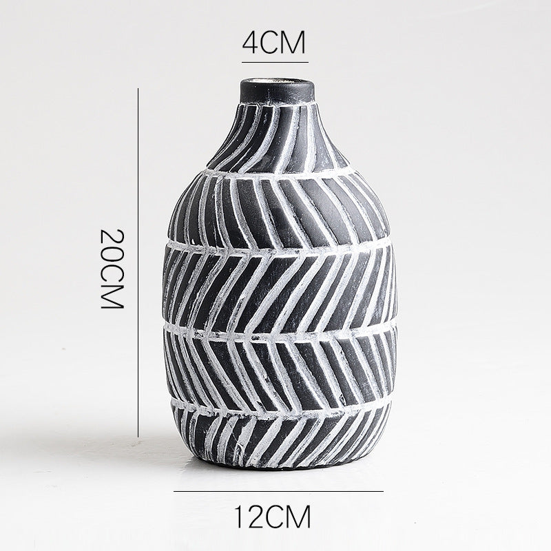 Elegant Ceramic Vase - Modern Decor for Any Space