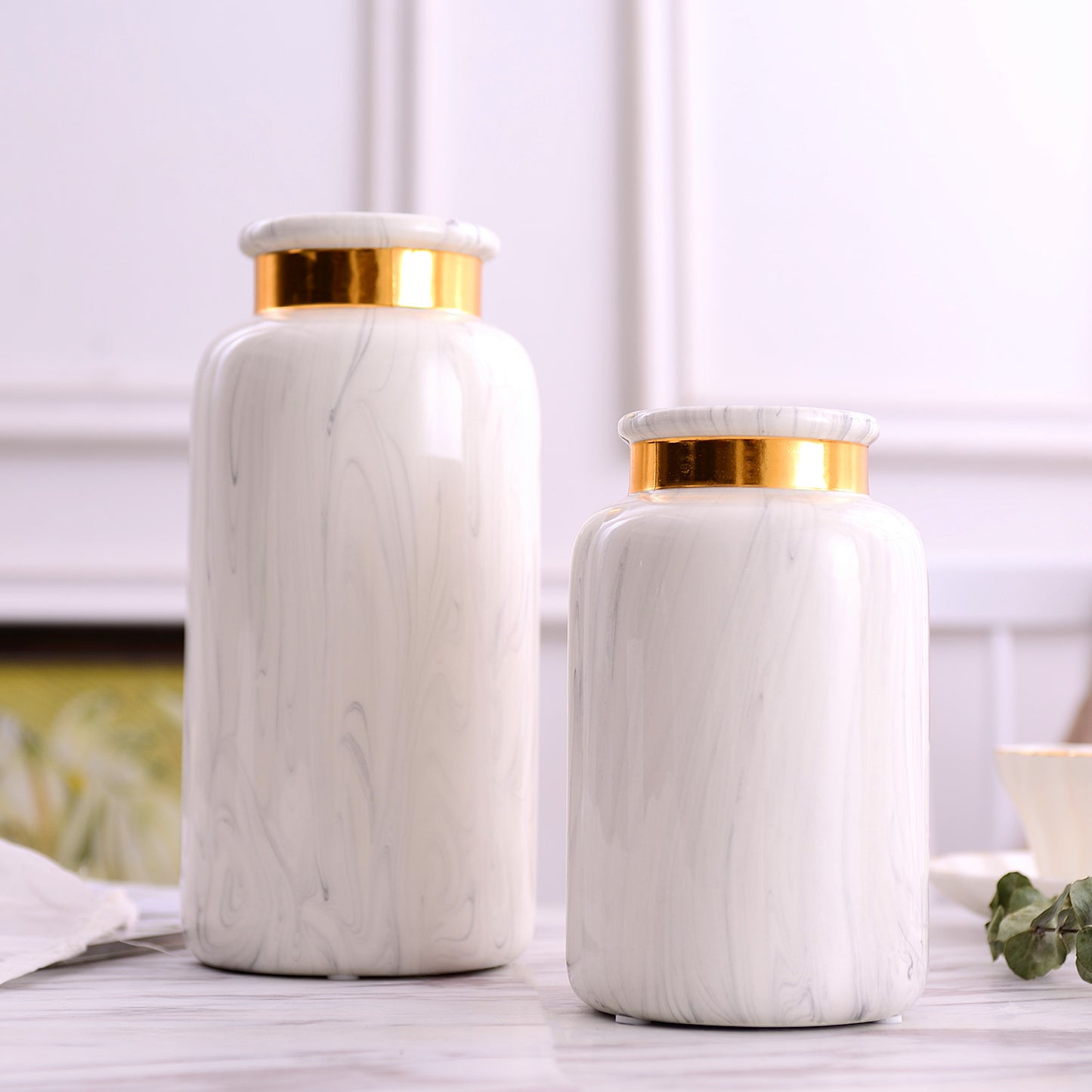 Elegant Marbling Ceramic Vase - Modern Home Decor