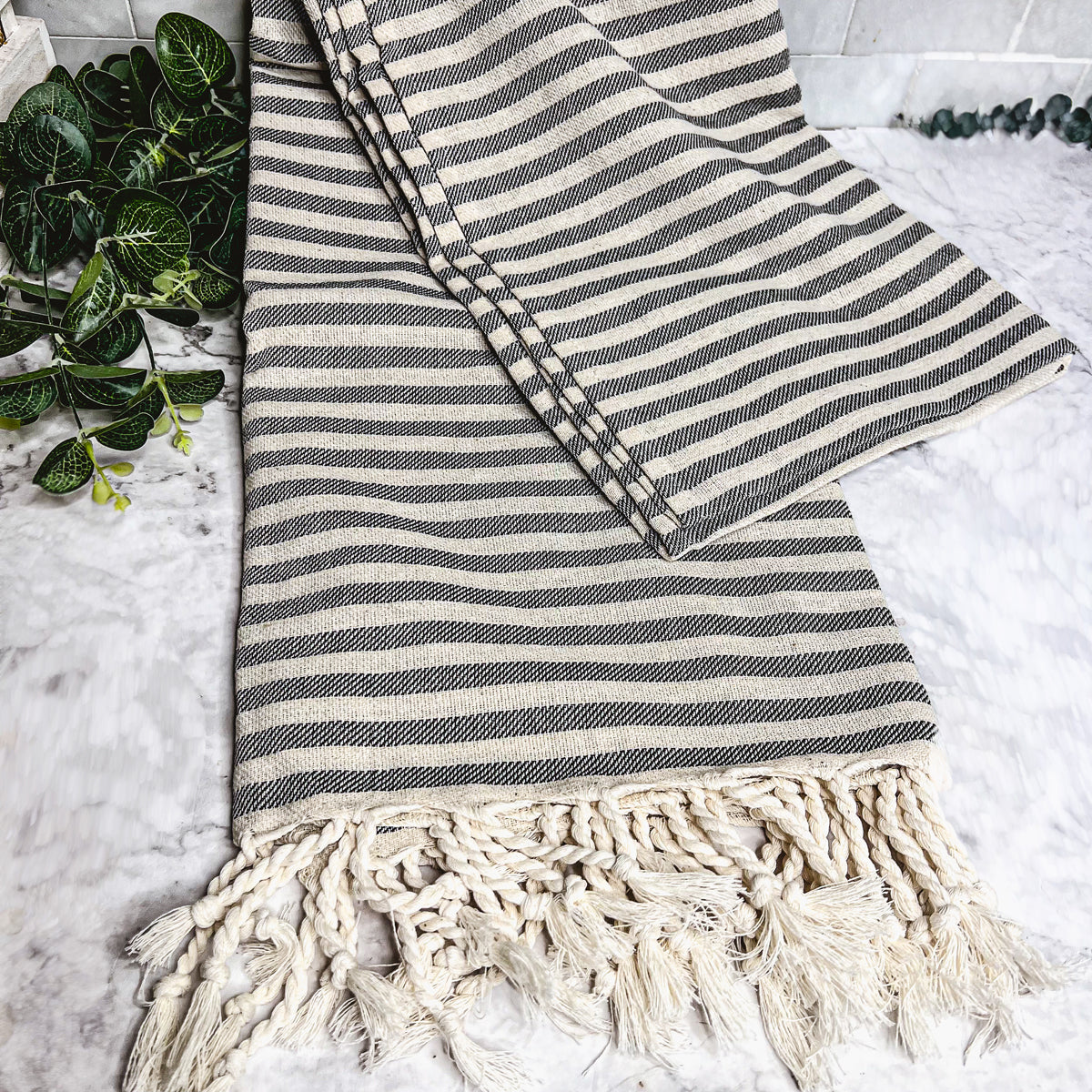 Turkish Cotton Towel - Stylish & Versatile Essential