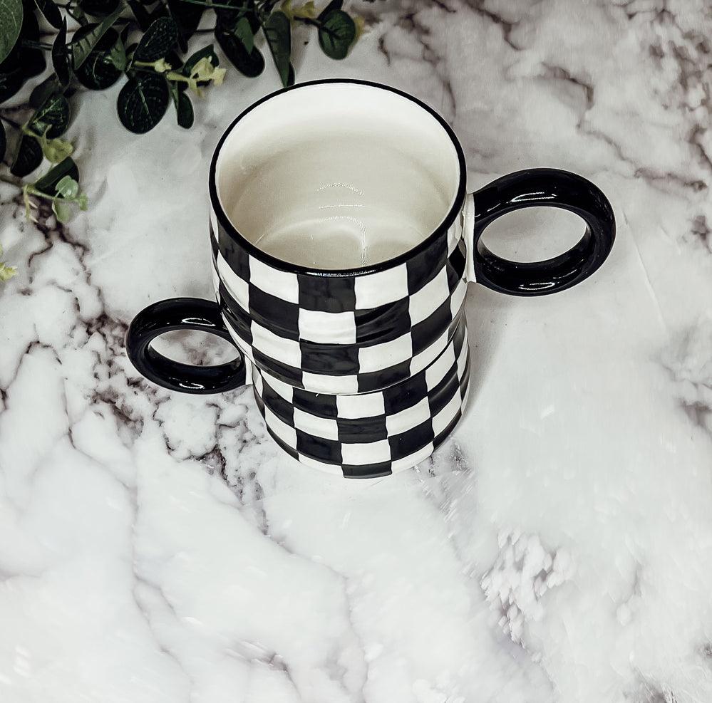 Retro Checkered Coffee Mug - Artisan Crafted & Durable