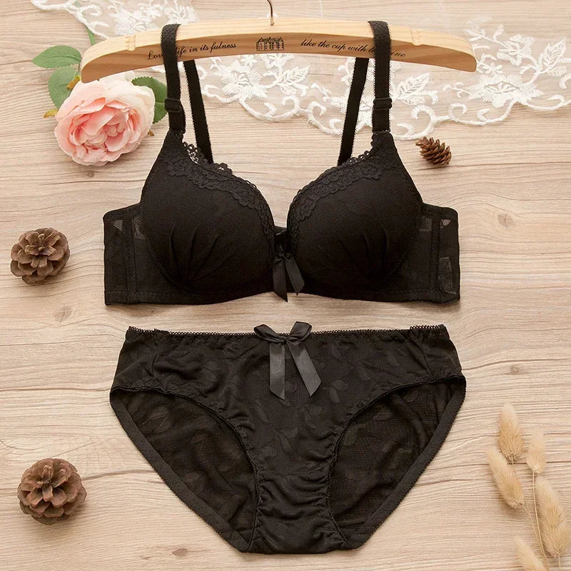Breathable Lace Bralette and Briefs Set - Everyday Comfort