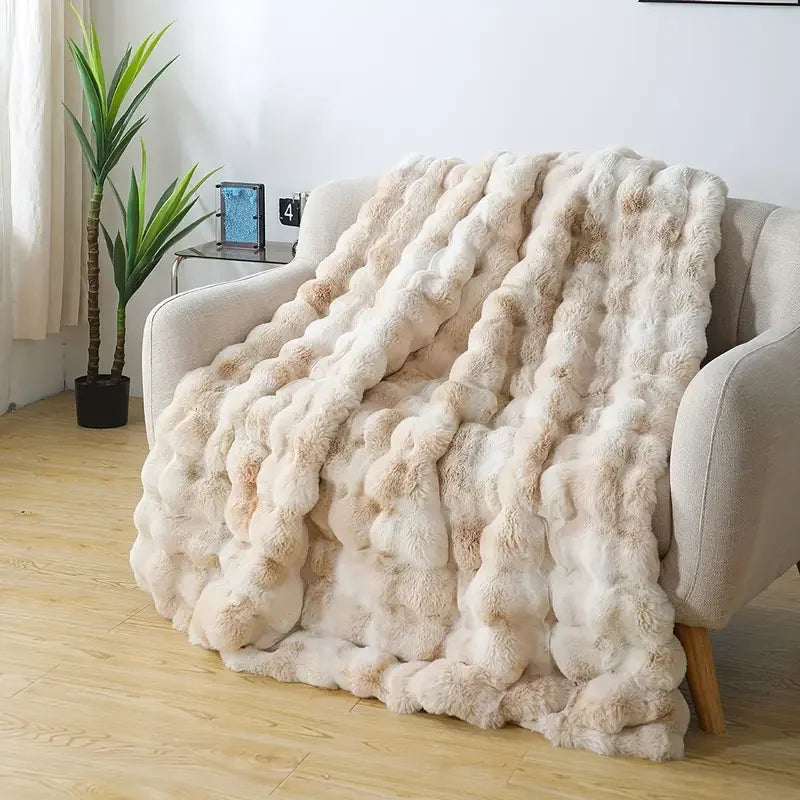 Cozy Faux Rabbit Fleece Blanket - Soft & Warm Comfort