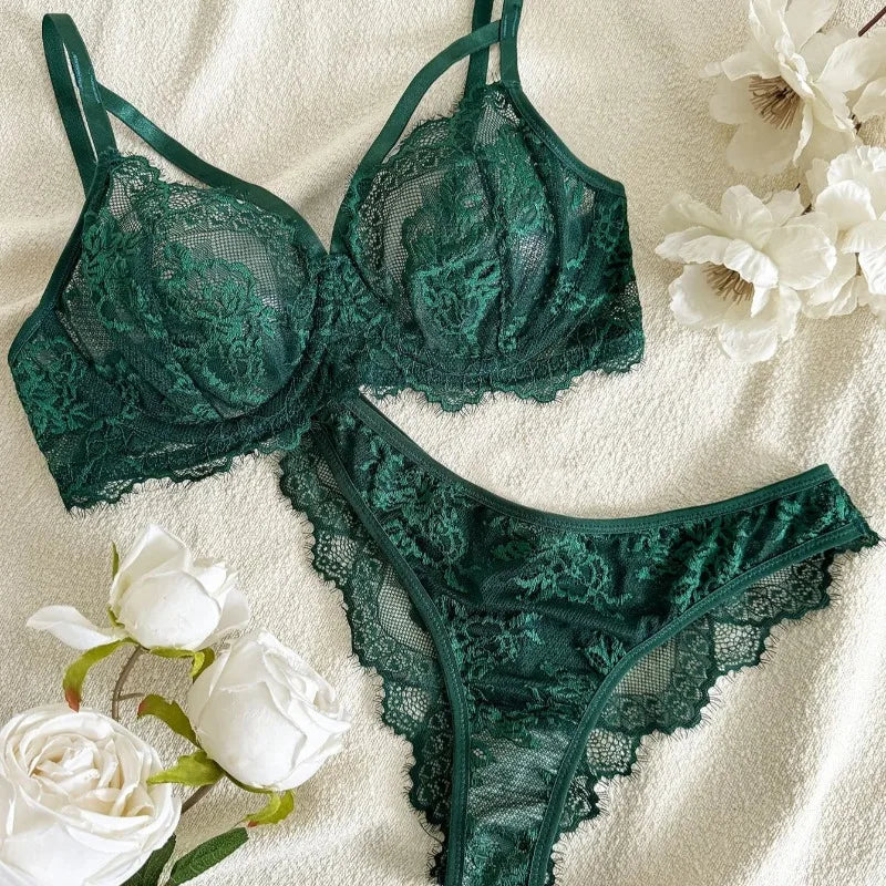 Lace Underwire Bra & Brazilian Panties Set - Sexy Style