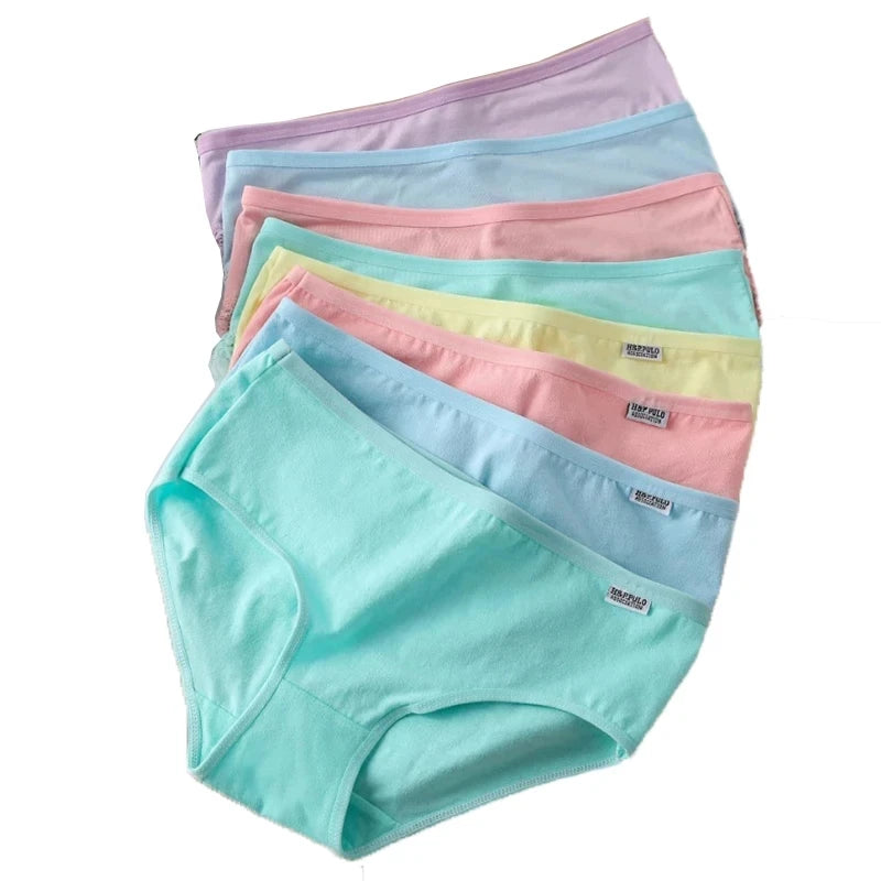 Comfortable Cotton Panties - 7-Pack in Vibrant Colors