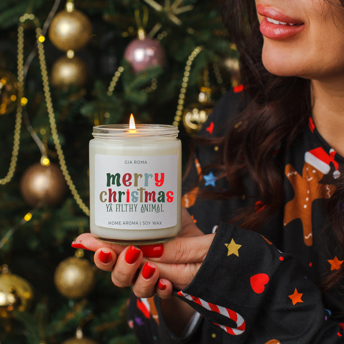 Holiday Candle - Evokes Warmth & Relaxation