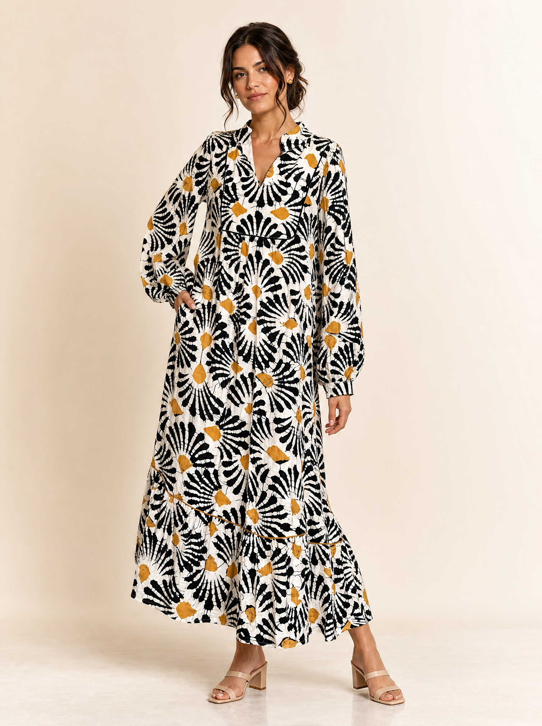 lux-ai-summer-20260519 | 8 | model-wearing | Abstract Floral Print Split Notched Dress