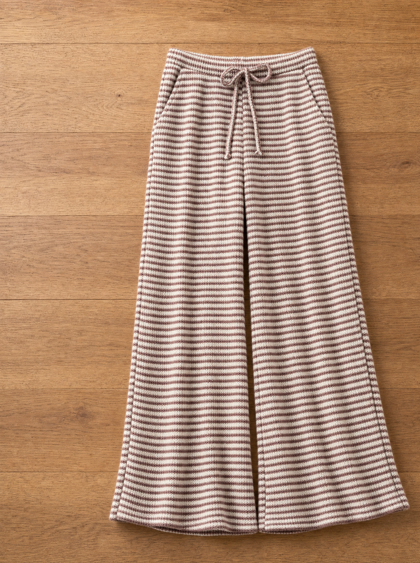 lux-ai-storewide-batch001-20260520 | product-only | drawstring-wide-leg-pants-5 | Drawstring Wide Leg Pants