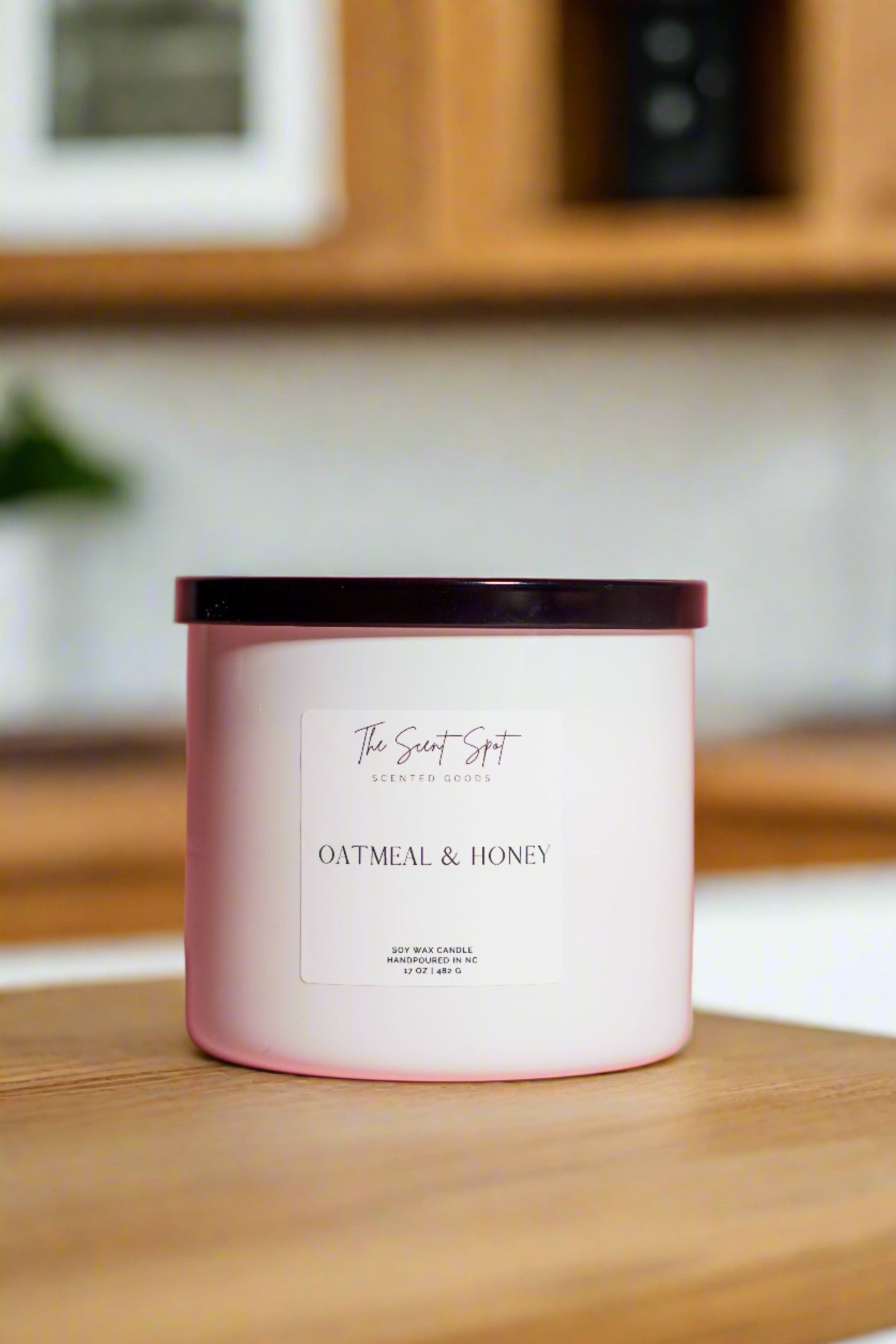 3-Wick Soy Wax Candles - Elegant Scents for Home