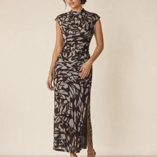 Vella Co 360 spin video | 9 | Abstract Print Ruched Midi Dress with Slit