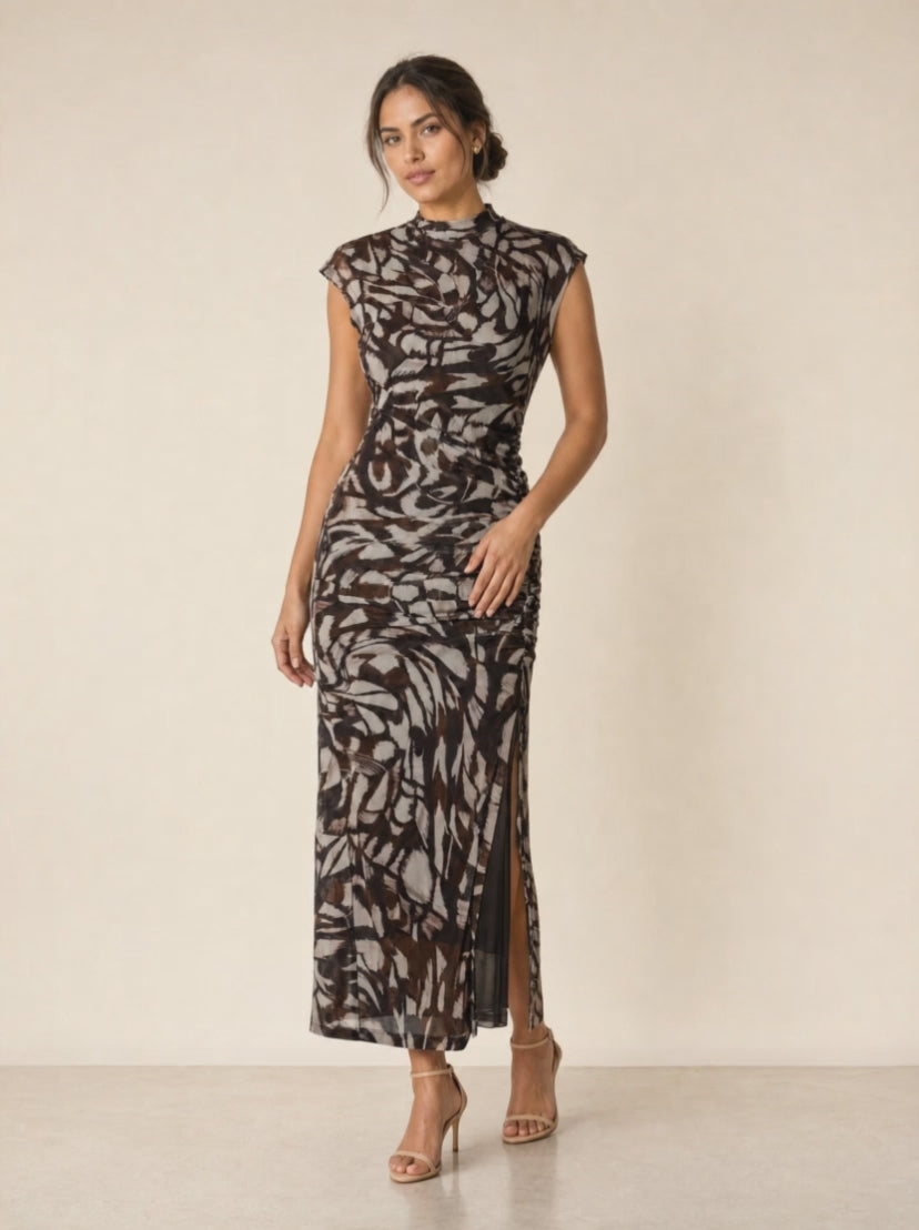 Vella Co 360 spin video | 9 | Abstract Print Ruched Midi Dress with Slit
